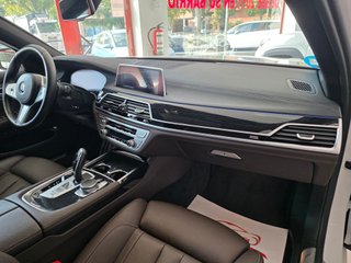 BMW Serie 7 745e