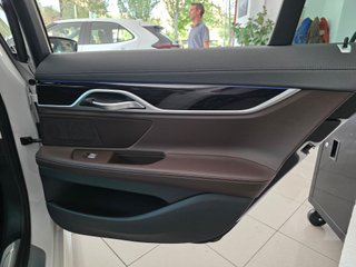 BMW Serie 7 745e