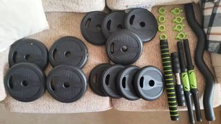 ✨NUEVO PRECINTADO✨ Juego de pesas 30Kg a estrenar