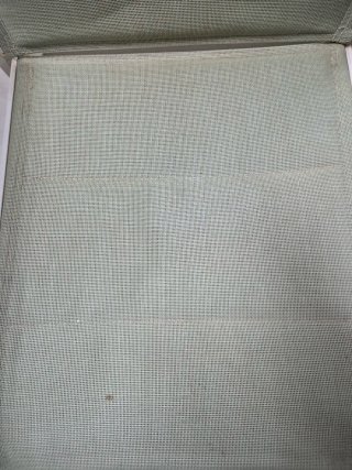 4 Sillas de aluminio apilables blancas. Precio por