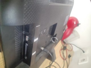 TV Samsung 24 pulgadas. No Smart TV. Buen estado.