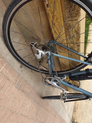 Bicicleta de Carretera Gris