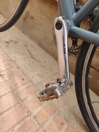 Bicicleta de Carretera Gris