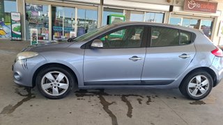 RENAULT MEGANE 2010