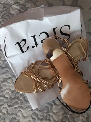 Sandalias Sfera doradas