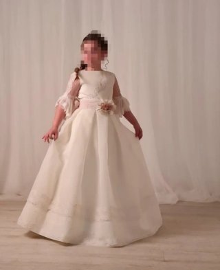 Vestido comunión para niña blanco.