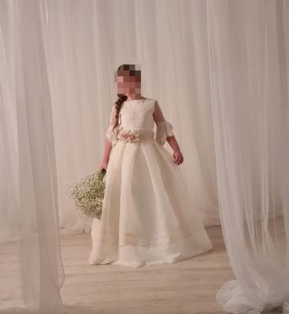 Vestido comunión para niña blanco.