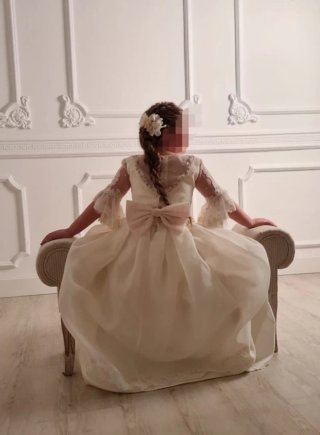 Vestido comunión para niña blanco.