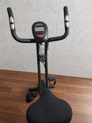 Bicicleta Estática Negra