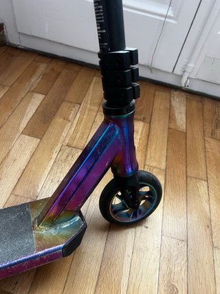 Patinete Freestyle Invert Neo Chrome