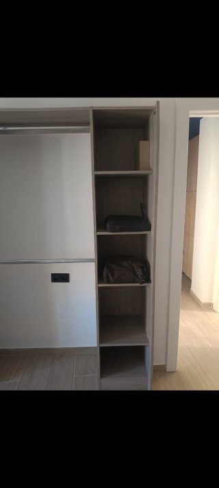 Módulo vestidor madera y metal