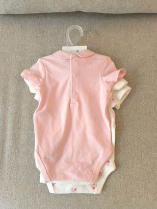 Pack de tres Bodies de manga corta (talla 1M)