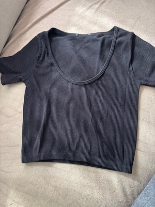 Camiseta Zara Negra Manga Corta