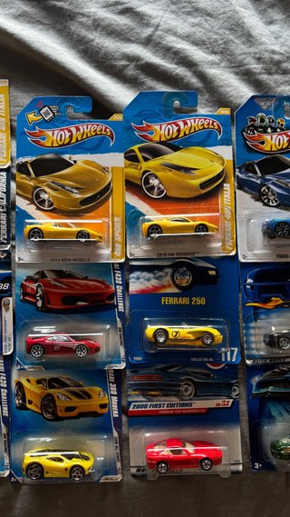 Lote de 16 Hot Wheels ferrari antiguos