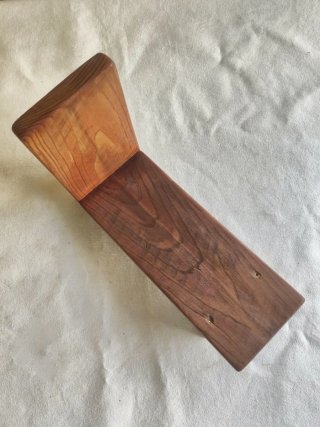 Supporto per libri in legno