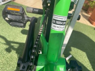 Bicicleta BMX WST Verde