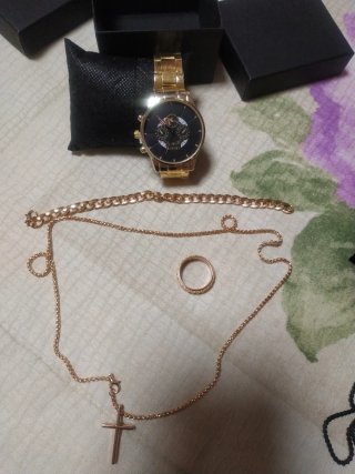 Reloj de Hombre y Set de Joyería Dorado