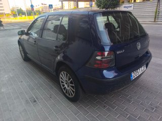 Volkswagen Golf 2003