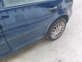 Volkswagen Golf 2003