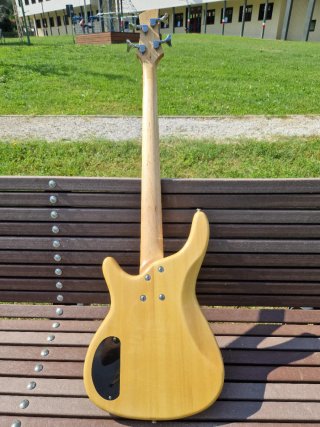 basso elettrico custom