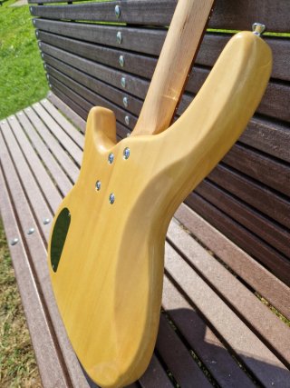 basso elettrico custom