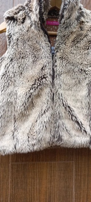 Chaleco pelo niña 2/3 años