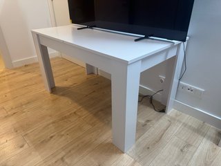 Mesa extensible blanca