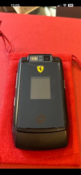 Telefono Mobile Motorola Ferrari Edizione Limitata