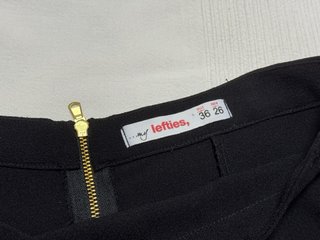 Falda pantalón negra Lefties volantes
