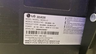 TV LG 32 HD con Mando y Soporte