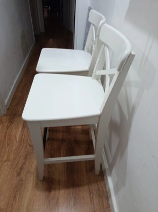Conjunto de 2 taburetes Altos IKEA ROSENTORP Blanc