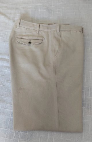 Pantalónde vestir  beige caballero talla 44