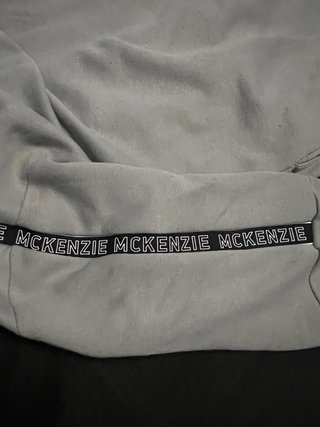 Chaqueta McKenzie gris con cremallera