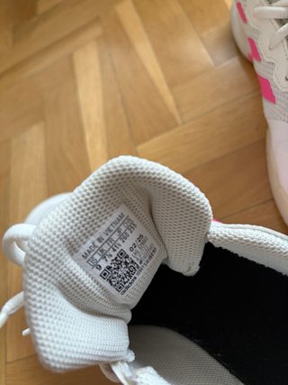 Zapatillas adidas Blancas y Rosas