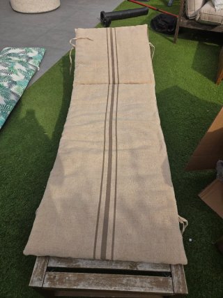Hamaca Ikea madera con 2 colchonetas