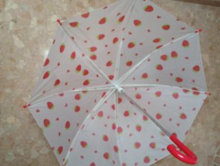 Paraguas Infantil con Estampado de Fresas