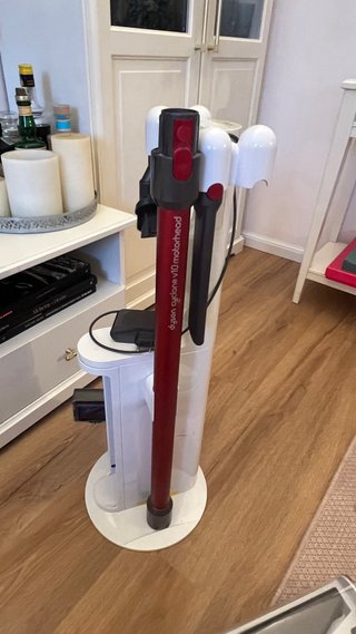Stazione di ricarica Dyson Cyclone V10