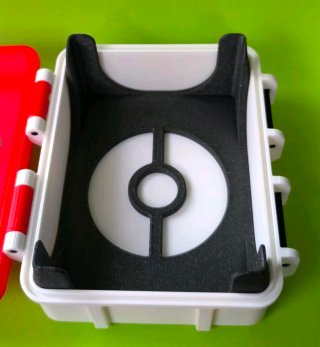Caja para cartas Pokémon Pikachu