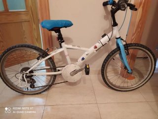 Bicicleta Infantil Blanca y Azul
