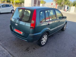 Ford Fusion 2005