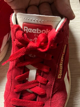 Zapatillas Reebok Club C Rojas y Blancas