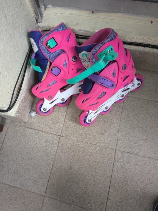 Patines en línea rosas para niños