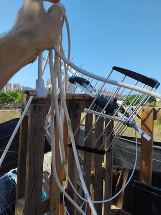 Antena de TV con cable