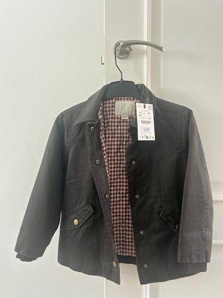 Chaqueta Zara polipiel efecto piel