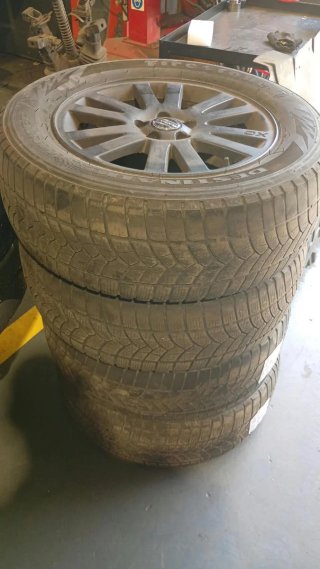 4 Llantas con Neumáticos Volvo XC90
