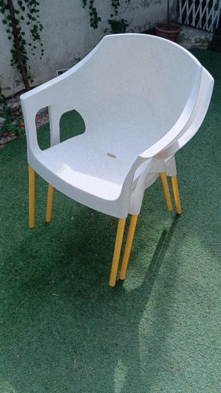 Sillones de plástico para terraza/jardín