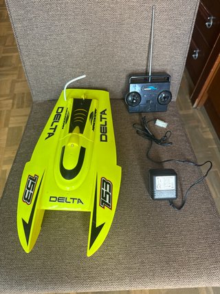 Barco Teledirigido Ninco Delta
