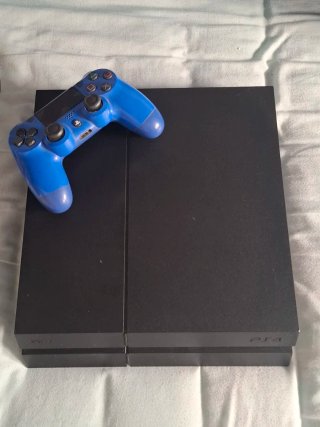Consola PS4 500GB