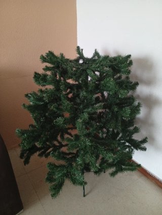 Árbol de Navidad 1.80m con Adornos