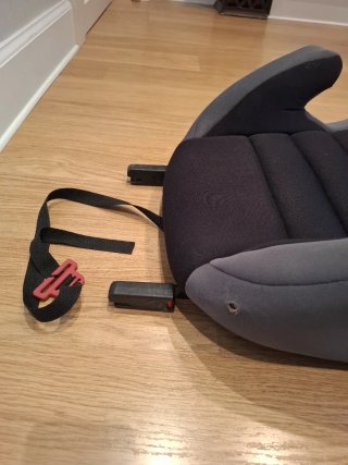 Alzador de coche para niños